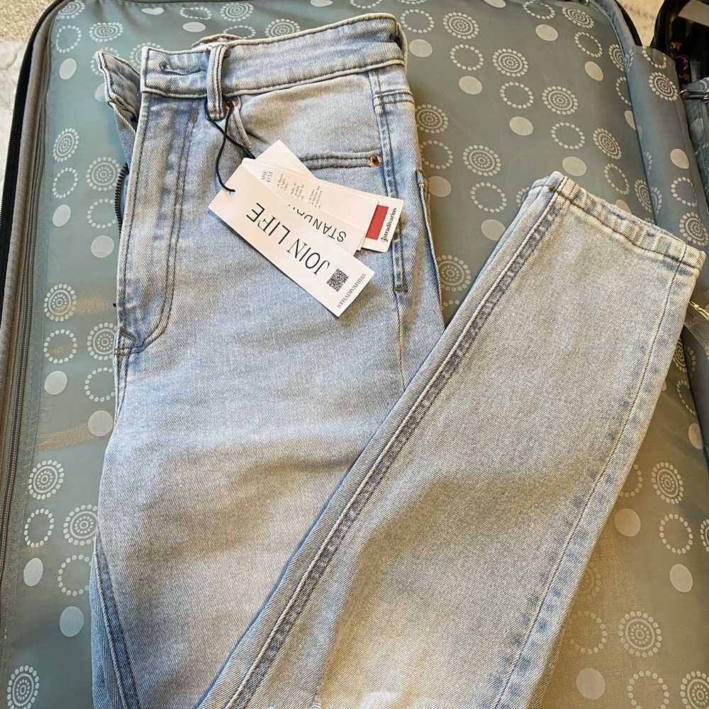 *NWT* Stradivarius Skinny Jeans
